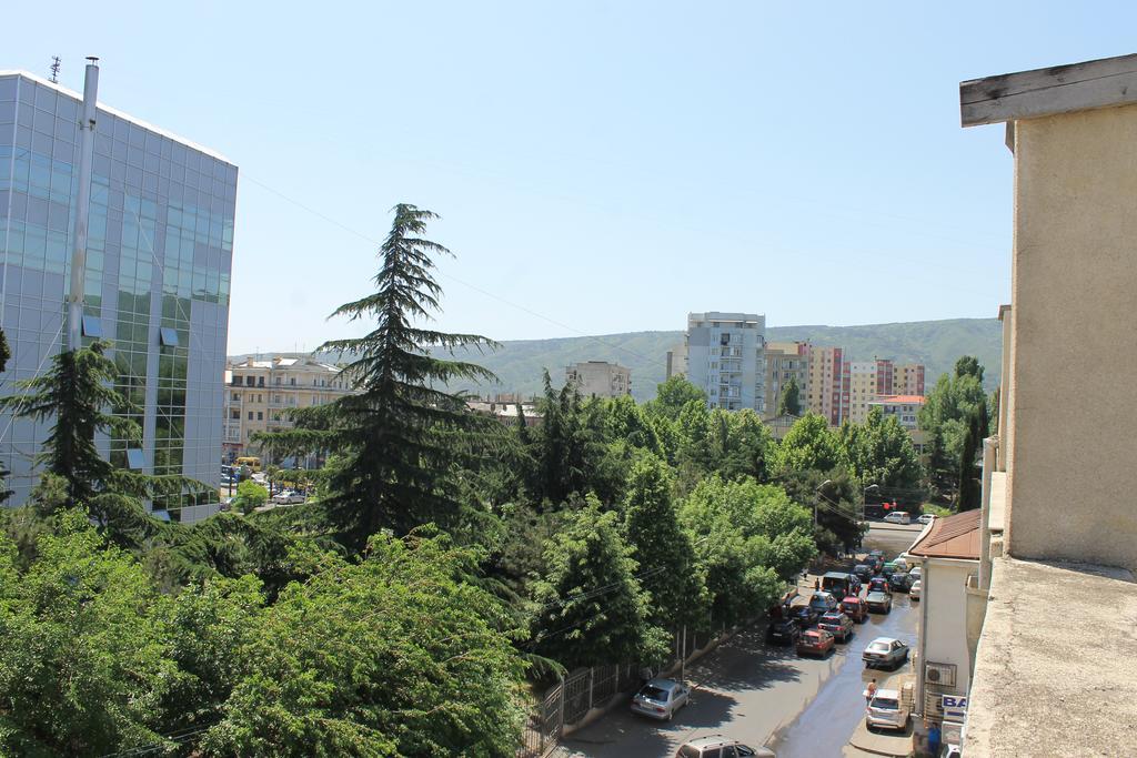 Hotel Sali Tbilisi Bagian luar foto