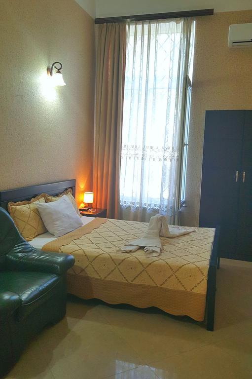 Hotel Sali Tbilisi Bagian luar foto