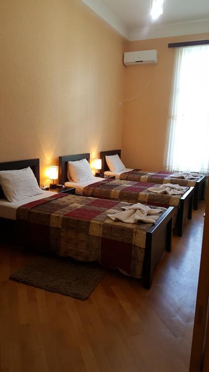 Hotel Sali Tbilisi Bagian luar foto