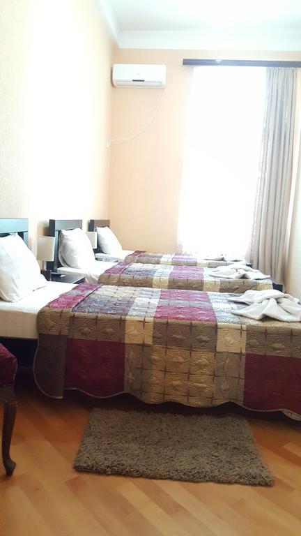 Hotel Sali Tbilisi Bagian luar foto