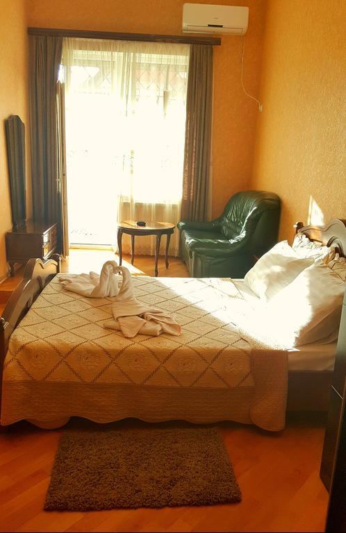 Hotel Sali Tbilisi Bagian luar foto